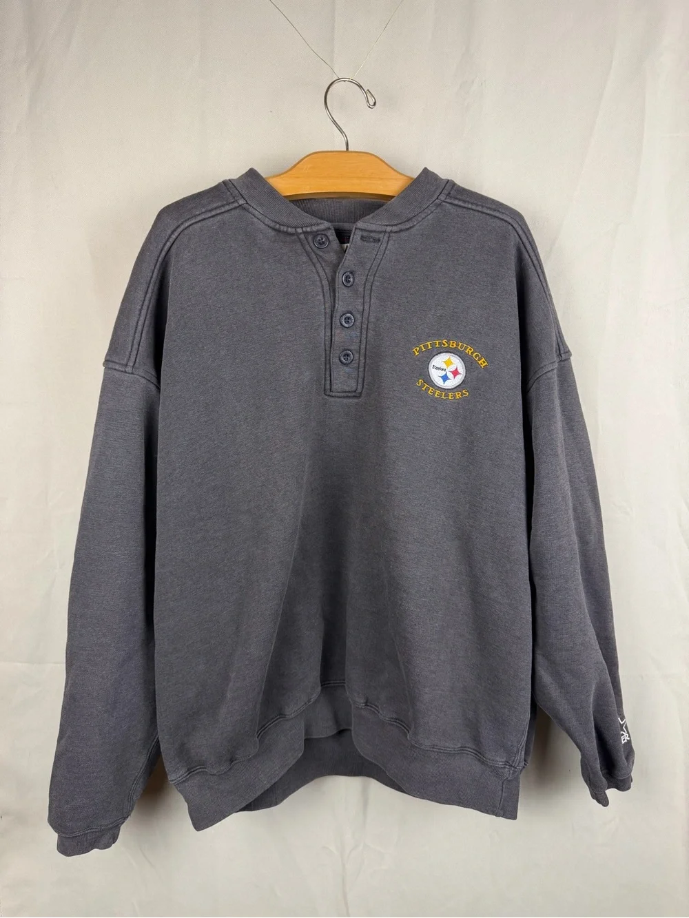 Vintage Pittsburgh Steelers sweater